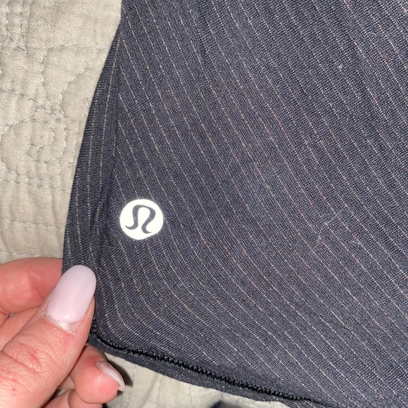 Lululemon tank - Picture 3 of 4